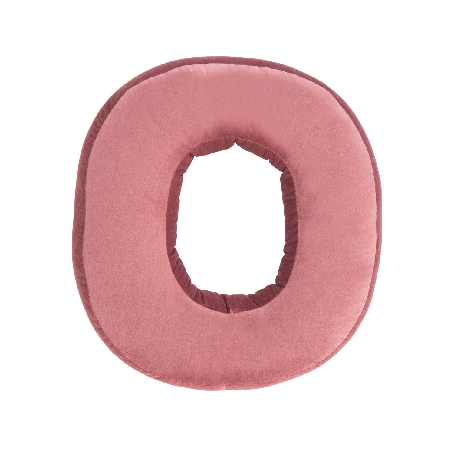 velvet letter pillow o old rose pink by bettys home